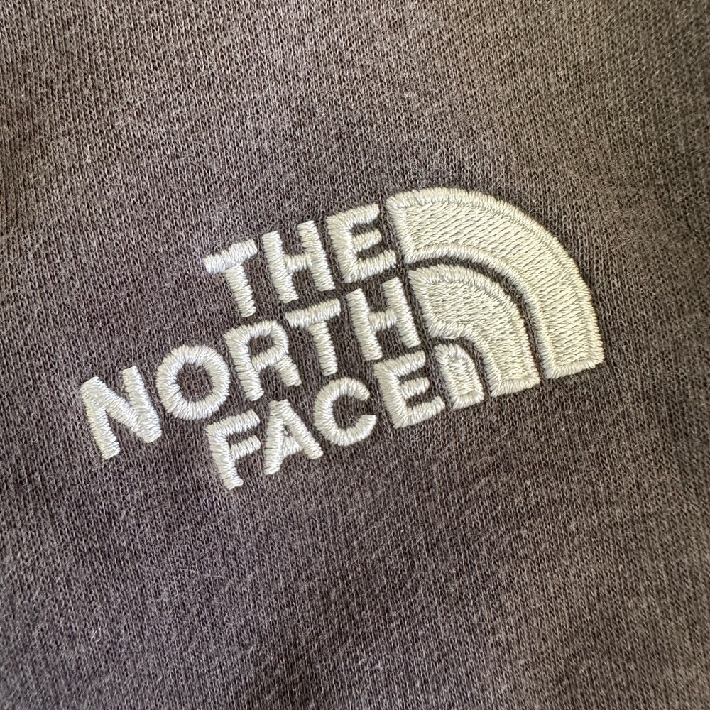 The North Face Charcoal Dark Grey Women's Everyday Full Zip Hoodie - Picture 4 of 6